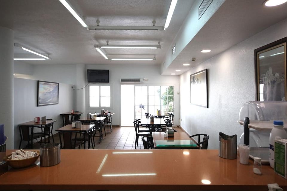Apartahotel Vistamar San Jose Apartment hotel in San José