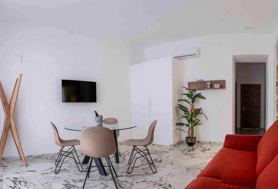 Bar/lounge