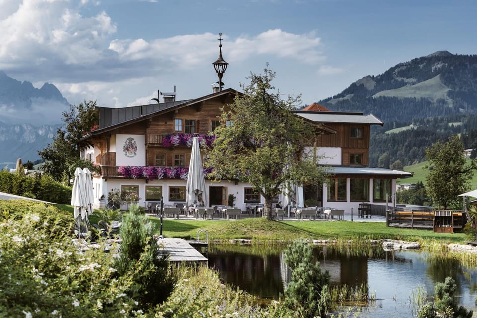 Farm Hotel Chalet Grosslehen Hotel in Salzburgerland