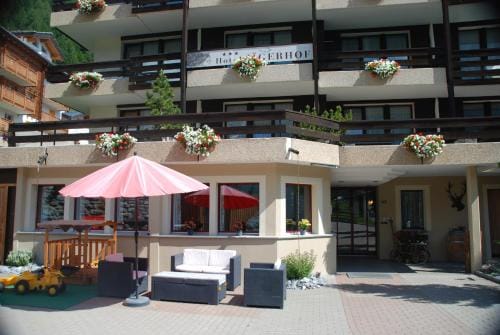 Hotel Garni Jagerhof Hotel in Saas-Fee