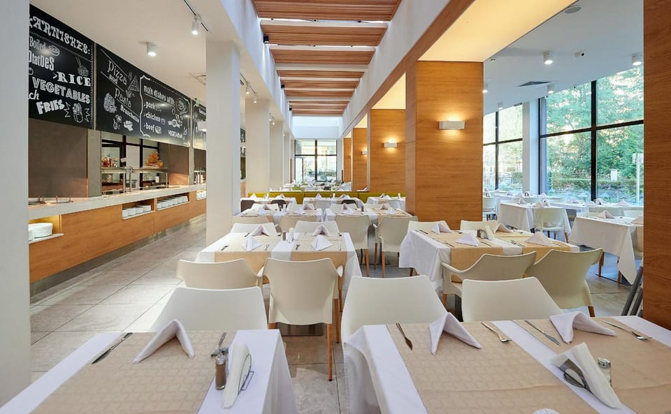 Hotel Laguna Park & Aqua Club - All Inclusive Hotel in Sunny Beach