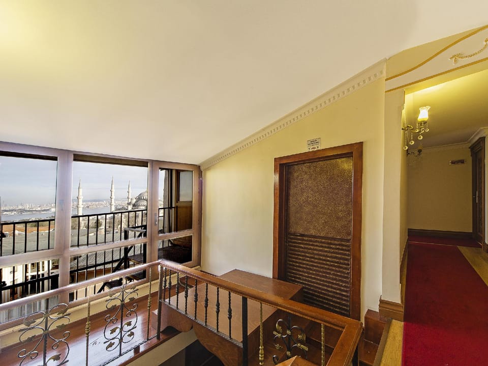 Lausos Hotel Hotel in Istanbul