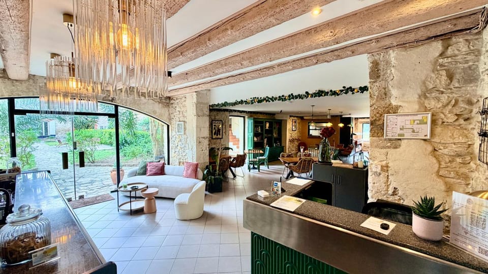 Bar/lounge