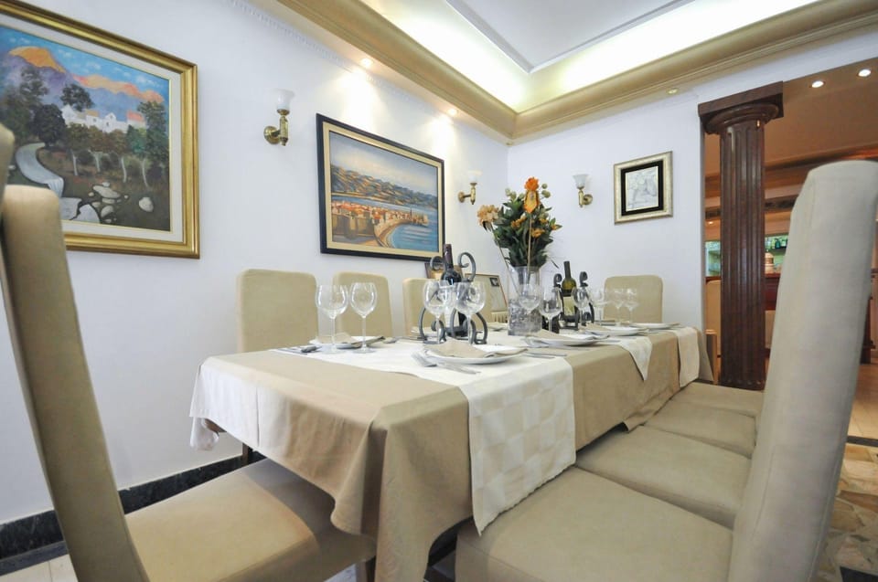 Hotel Oaza Hotel in Budva