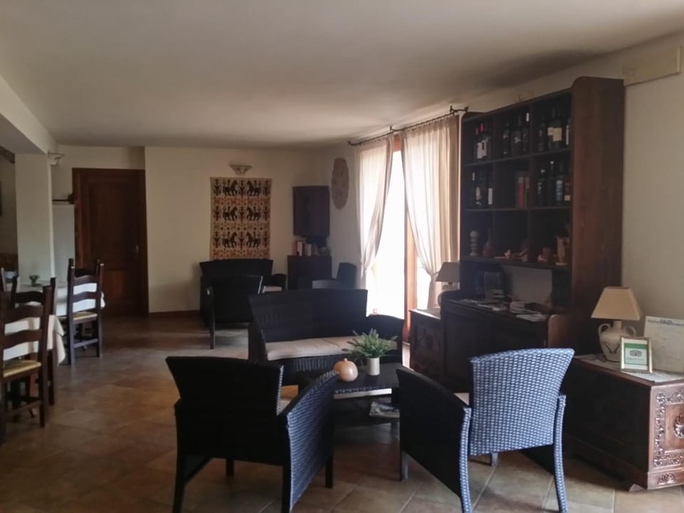 Shared lounge/TV area