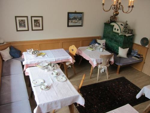Gastehaus Valentina Hotel in Mayrhofen