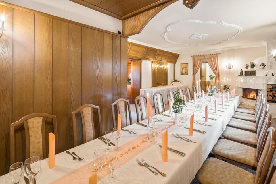 Hotel Rabennest Hotel in Freital