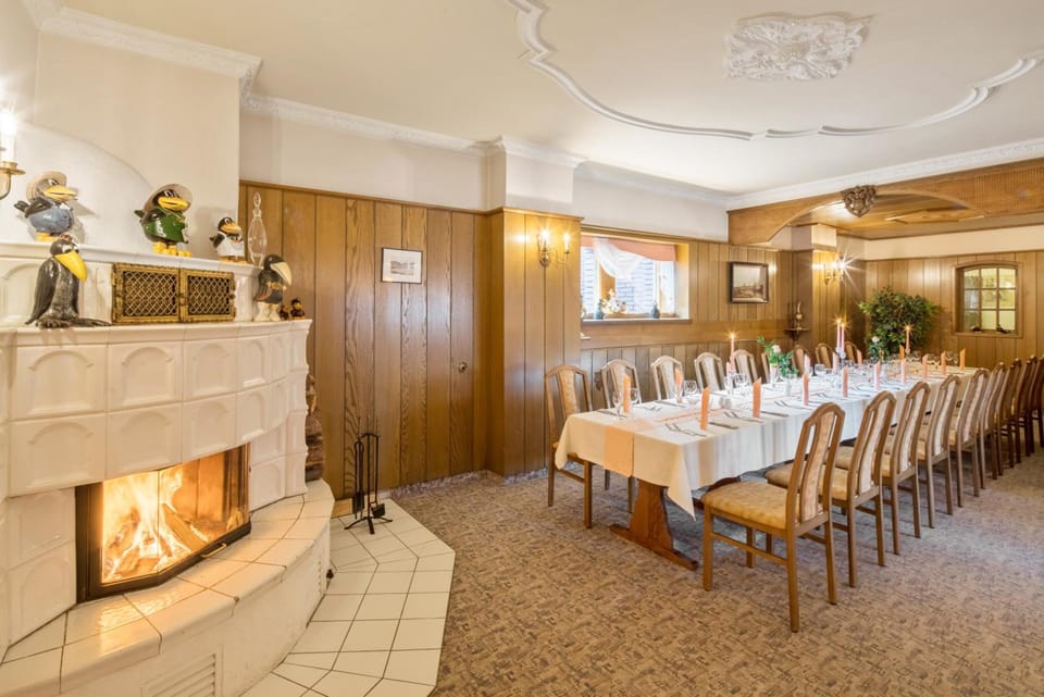 Hotel Rabennest Hotel in Freital