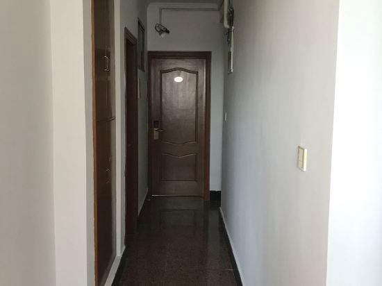 Xinshun Hostel Hotel in Shanghai