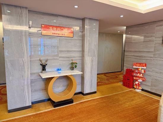 Eastern Grand Hotel by the sea Hotel in Zhejiang