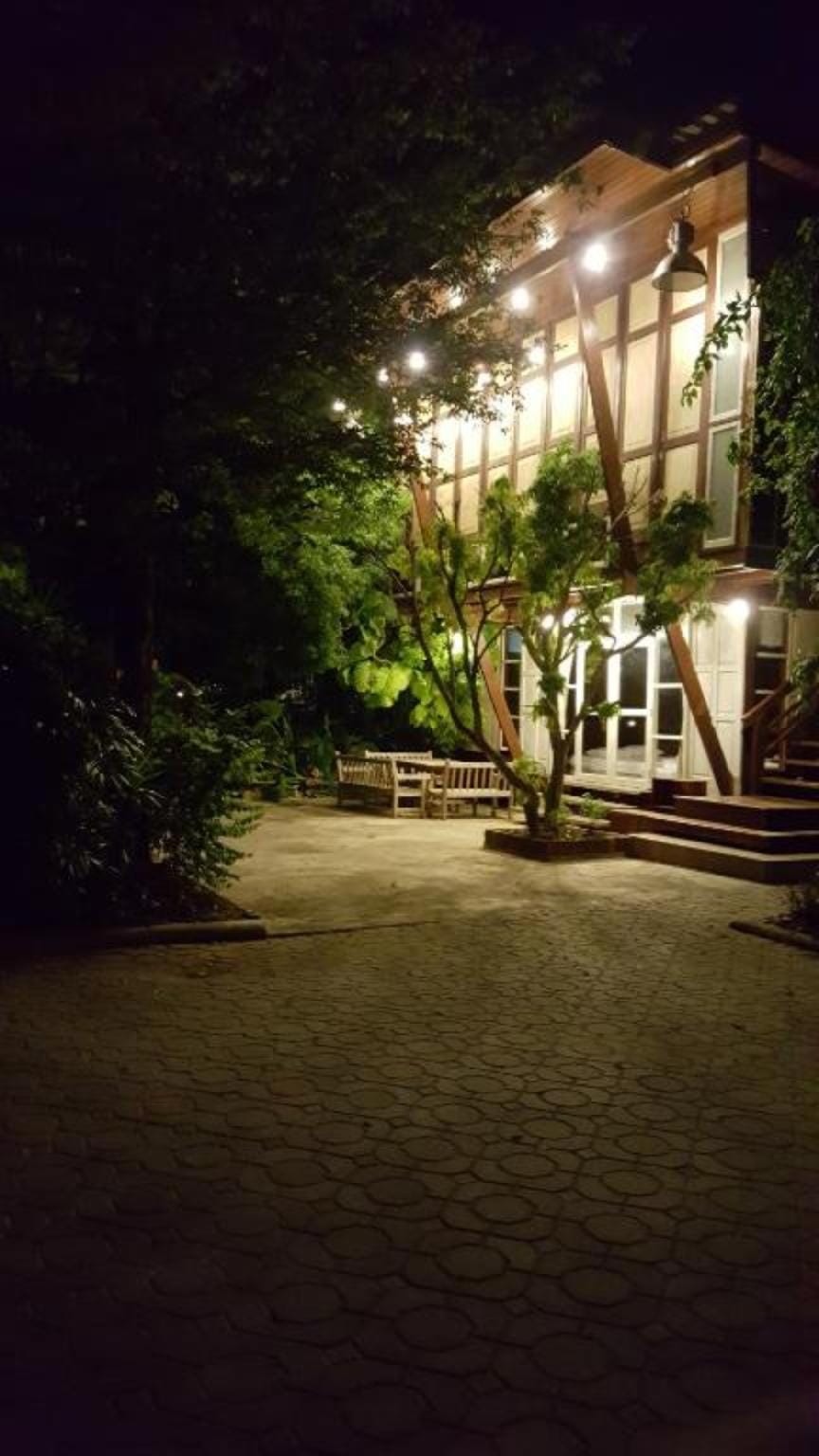 Ruean Mai Chai Khlong Resort in Thailand