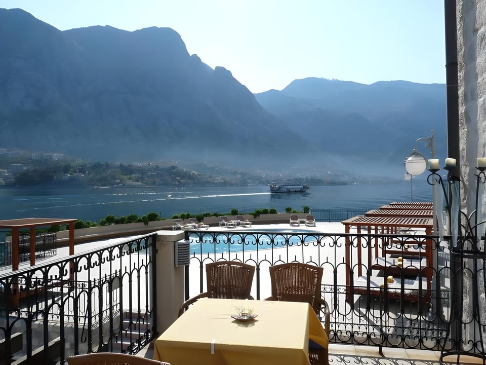 Hotel Splendido Hotel in Kotor Municipality