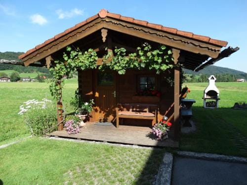 Haus Saurler - Chiemgau Karte Hotel in Berchtesgadener Land