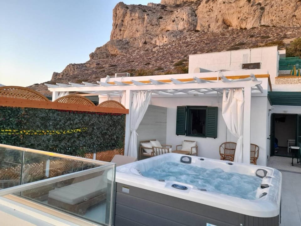 Hotel Finiki View Apartment hotel in Karpathos, 857 00, Greece