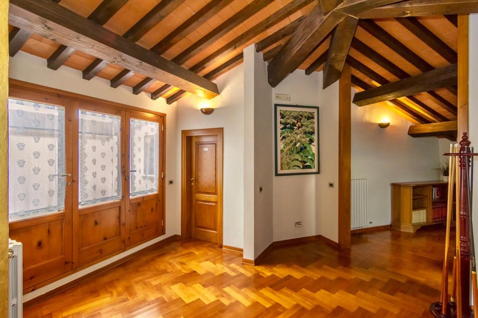 Villa Martina Classic & Luxury Room Hotel in Pisa