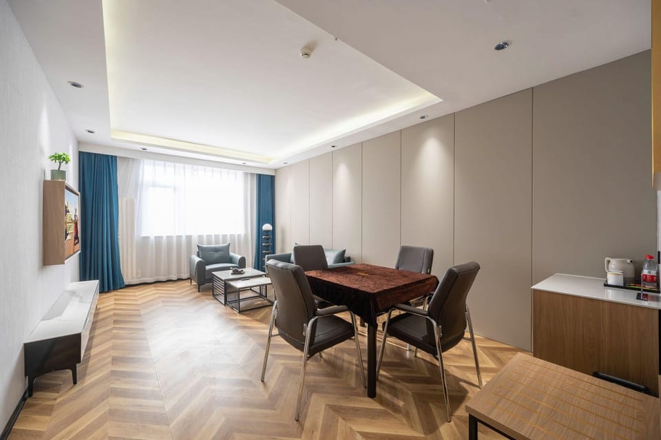 Super 8 Hotel Beijing Wanfeng Road Hotel in Beijing