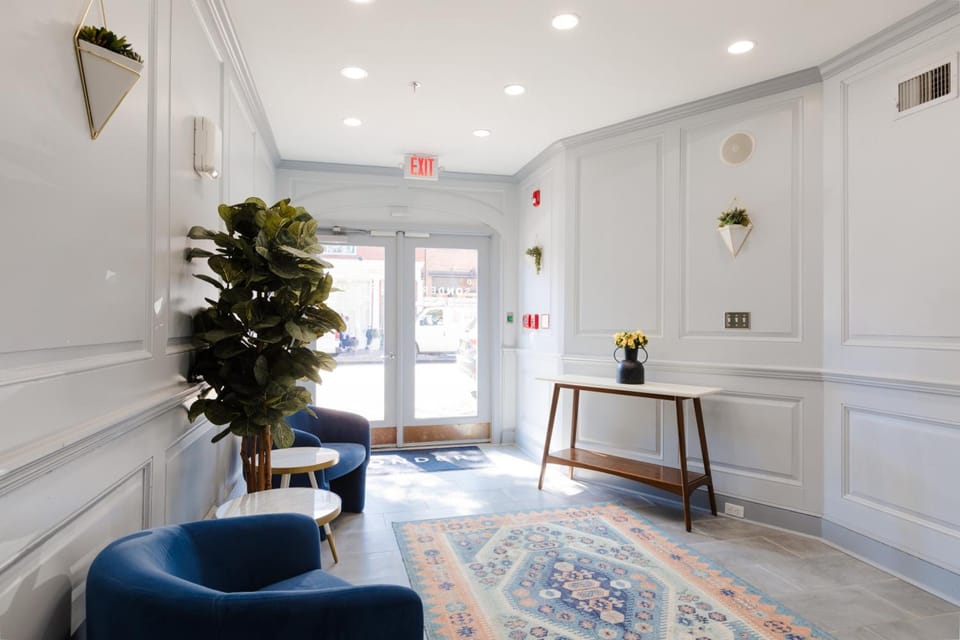 The King Street House By Kasa Apartment hotel in Alexandria