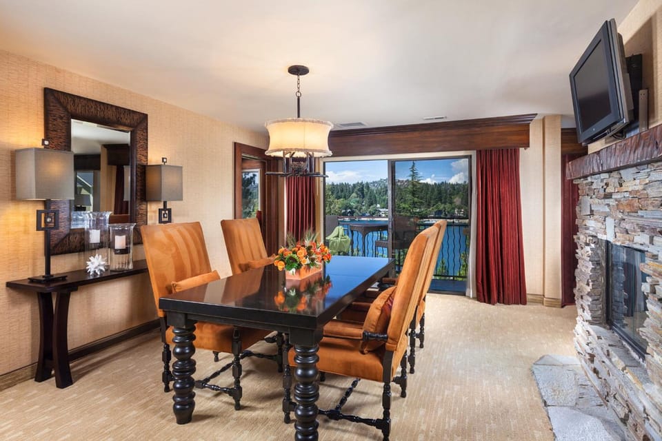 LAKE ARROWHEAD RESORT & SPA Resort in Lake Arrowhead