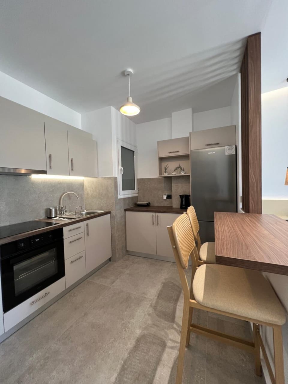 Penthouse & apartments by the Sea airport Airstay Hotel in East Attica Regional Unit, Greece