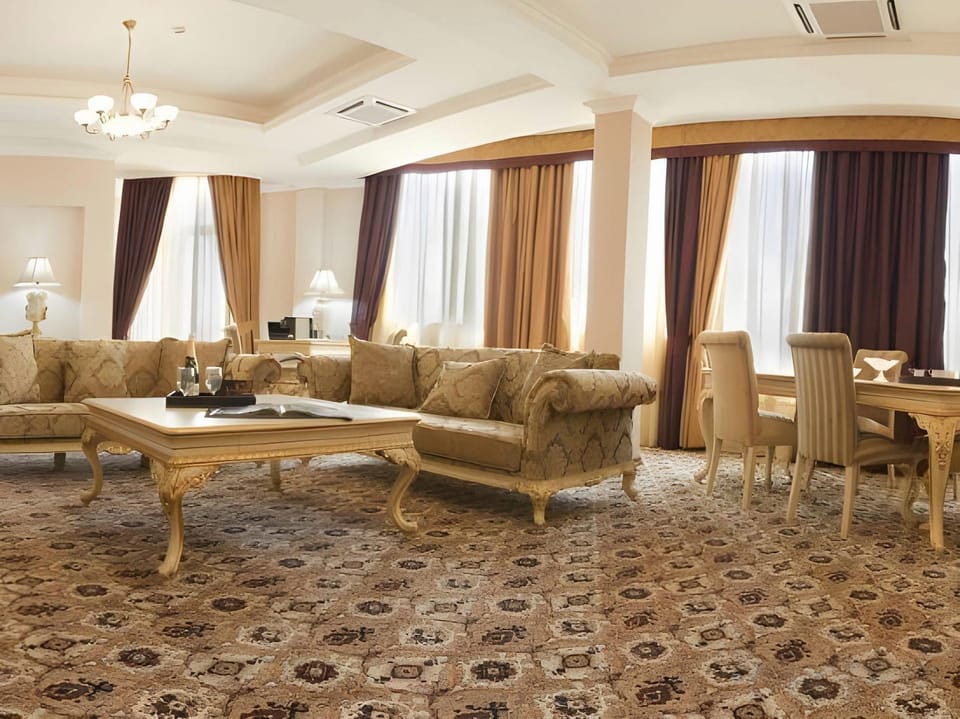 Grand Hotel and Spa Primoretz Hotel in Burgas