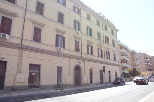 Maison Huguette Hotel in Civitavecchia