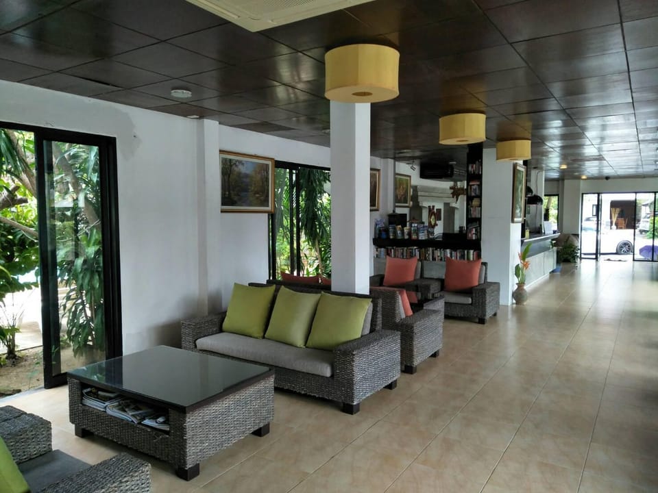 Holiday Park Hotel Hotel in Ko Samui