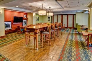 Hampton Inn Greenville Hotel in Mississippi