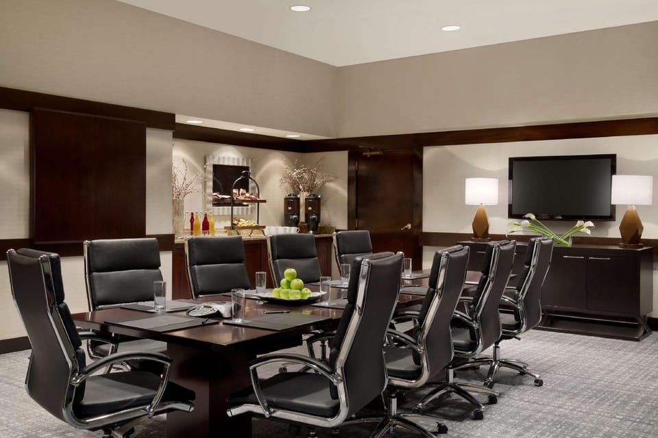 Hilton Greenville Hotel in Greenville