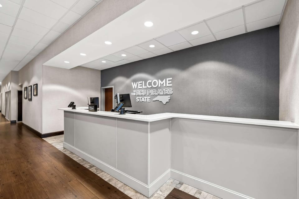 Hampton Inn Greenville Hotel in Greenville