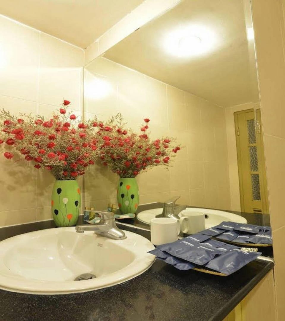 Hanoi Serenity Hotel 2 Hotel in Hanoi