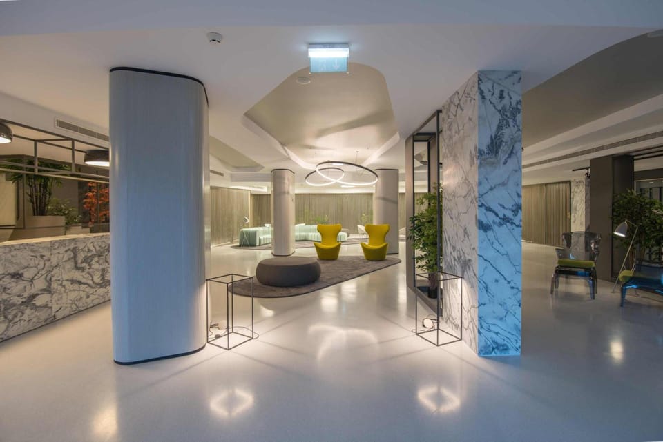 Bar/lounge