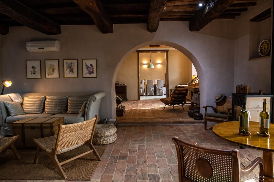 A luxury country villa on the board of Umbria and Tuscany with Air Condition Resort in Umbria