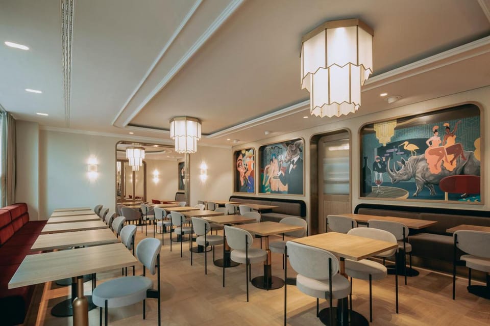 Banquet hall