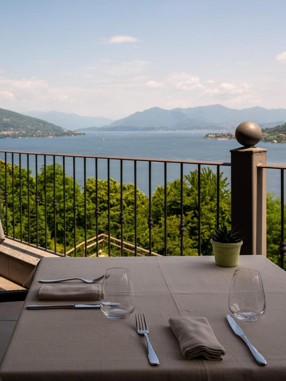 Hotel Ristorante San Carlo Hotel in Arona