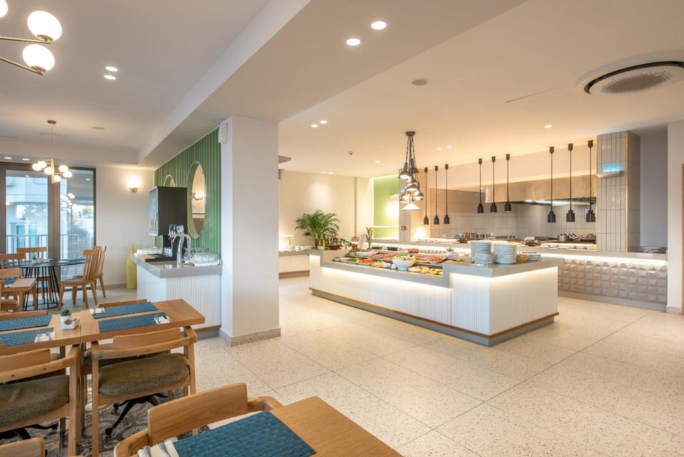 Caldera Village Hotel in Agia Marina