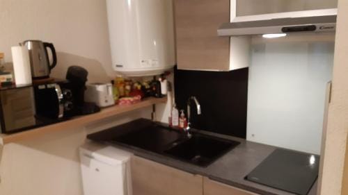 Studio N 202 Furnished Besancon 15 Rue Battant Hotel in Besançon