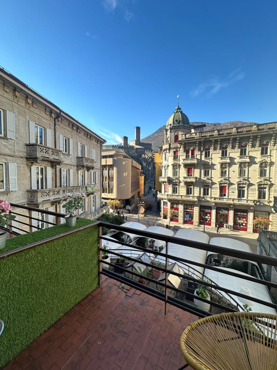 Hotel Croce Federale Hotel in Bellinzona