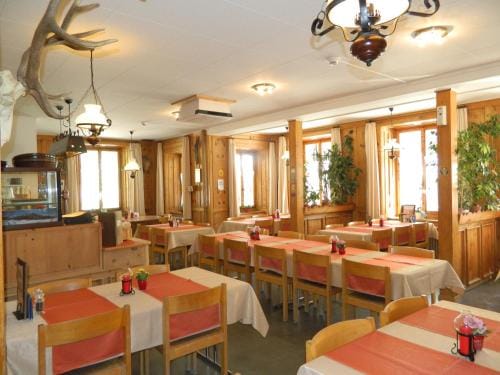 Hotel Preda Kulm Inn in Canton of Grisons