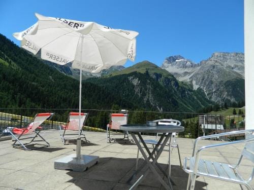 Hotel Preda Kulm Inn in Canton of Grisons