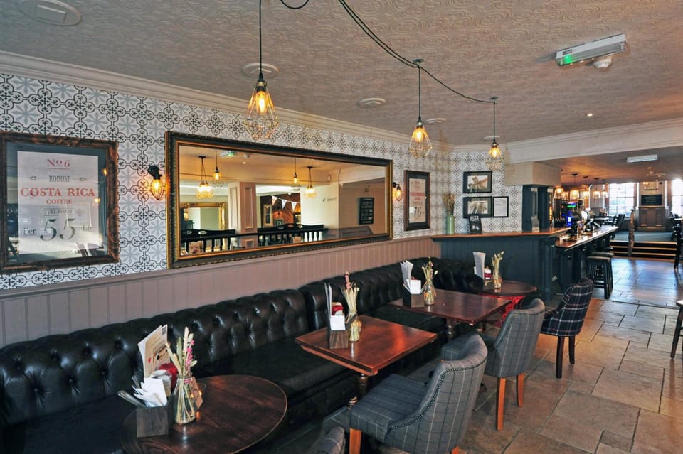 The White Hart by Good Night Inns Hotel in Aylesbury Vale