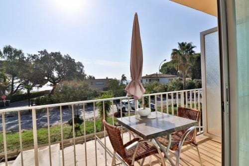 Hotel Le Golfe Bleu Hotel in Cavalaire-sur-Mer