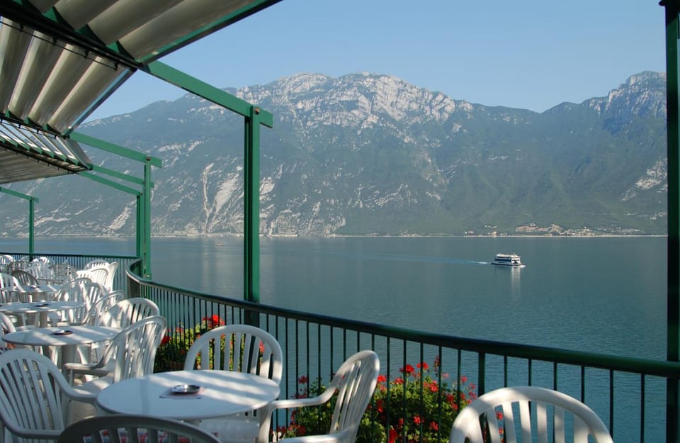 HOTEL ASTOR Hotel in Limone Sul Garda