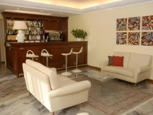 Bar/lounge