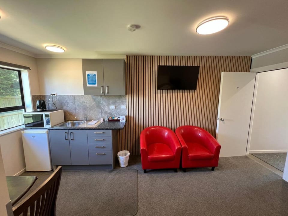 Academy Lodge Motel Motel in Canterbury