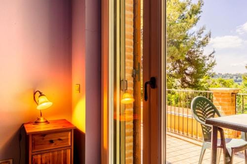 Casa Jo - Country Home with Sea View and 3 Private Ensuite Rooms Hotel in Marche