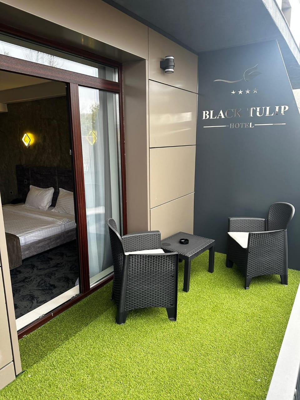 Black Tulip Hotel Hotel in Cluj County