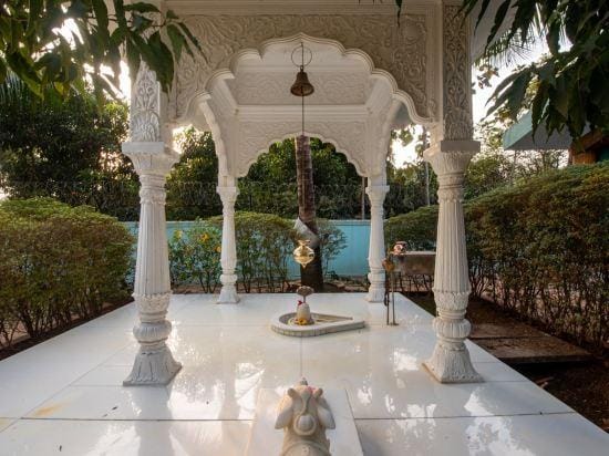 Geeta Bhawan Villa Hotel in Maharashtra