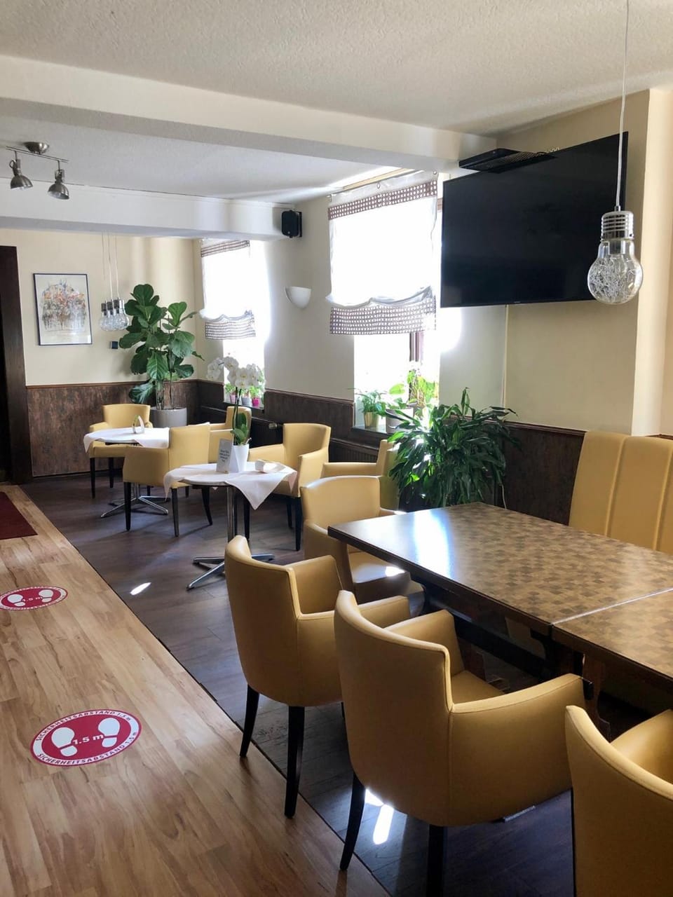 Hotel & Restaurant Arnoldusklause Hotel in Düren