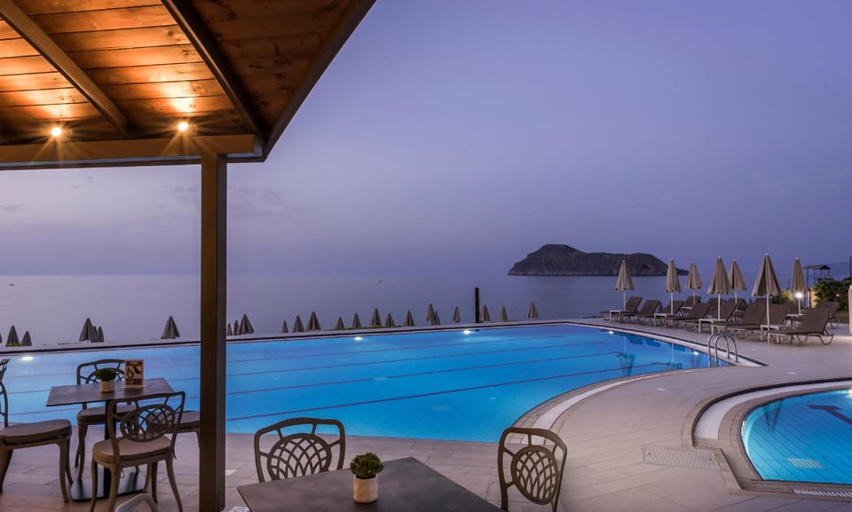 Blue Dome Hotel Apartment hotel in Platanias