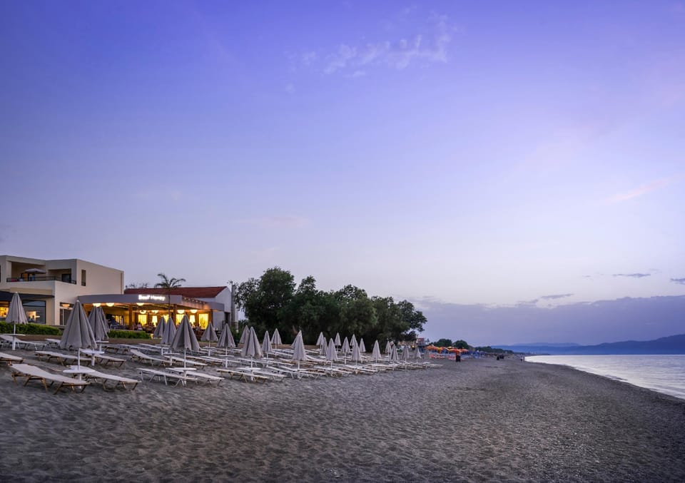 Blue Dome Hotel Apartment hotel in Platanias